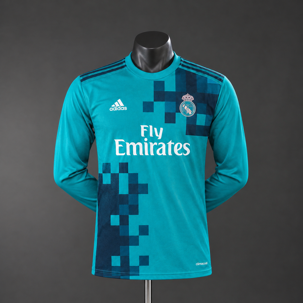 Maillot rétro troisième Real Madrid 2017-2018 manches longues- Floqué Ronaldo